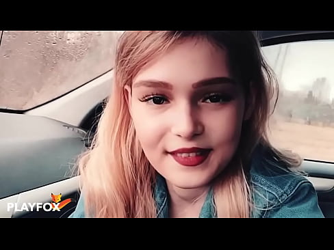 ❤️ Seksi beba radosno siše karticu za popust ❤ Super seks kod nas
